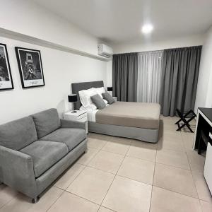 Spot Studios 703