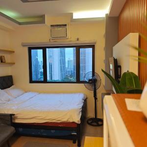 Condo Unit, 2 Beds, Wi-fi, Free Amenities