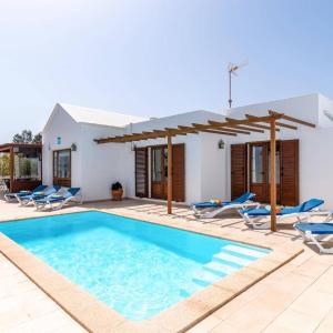 Villa Breezes by Villa Plus
