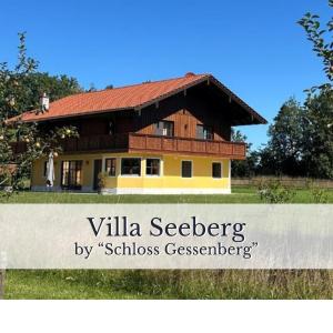 VILLA SEEBERG - by "Schloss Gessenberg" luxurious vacation home with lake and mountain views, suitable for families and friends