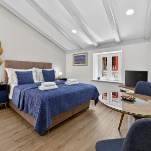 Solis Rooms Old Town