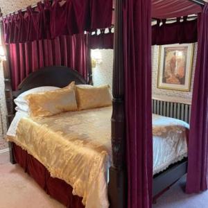 Hillcrest Bed and Breakfast