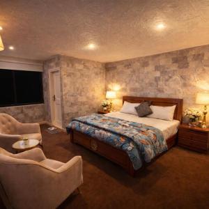 Room in Diplomatic Enclave l Walking distance to US Embassy