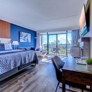 Oceanfront Suite Grande Cayman 124