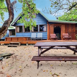 Fare Vainina Private beach - Golf