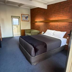 Abbotswood Motor Inn