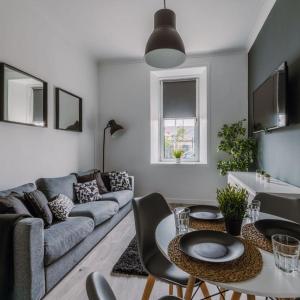 Silverdale Apartments