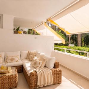 Montegolf renovated flat by Kura Homes