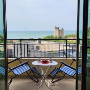 Delphin 10 Sea View Apartment Kavarna