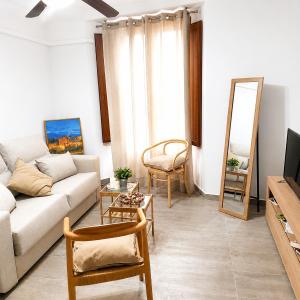 Expoholidays - Granada centro Elvira PARKING gratis