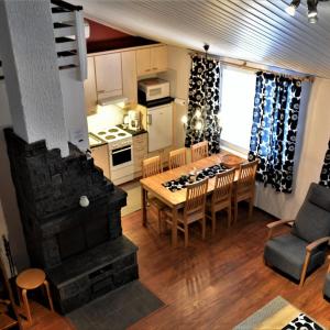 Polar Star Apartments