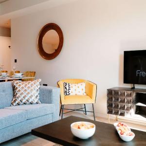 SETL Apartment 701