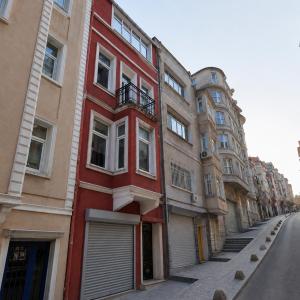 Istanberry - Scarlet Central 3-Bedroom Duplex
