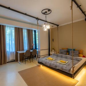 Modern , spacious 2BR apartment in top center