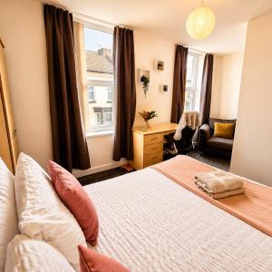 Room 4 Shared House in L7