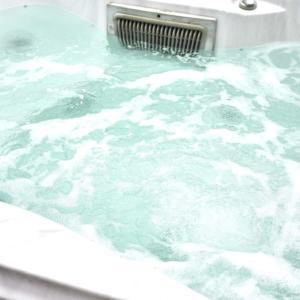The Braunston Lodge with Hot Tub