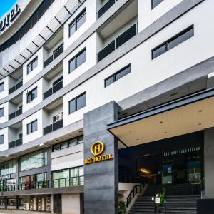 JET Hotel Lipa City