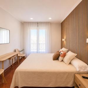 Hostal Bellas