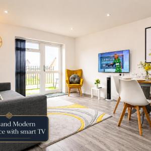 Bridge Court by Sterling Edge - Stylish 1-Bed Apartments with Balcony or Private Garden and Free Onsite Parking