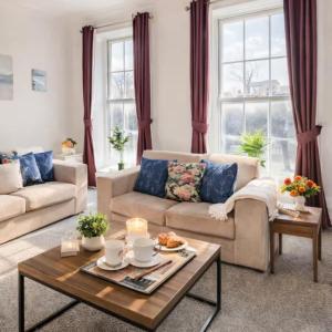 Spacious 3BR Camden Apartment, Sleeps 6, Fast Wi-Fi, Walk to Tube & Markets!