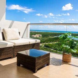 Private Terrace with Spectacular Ocean Lagoon Views