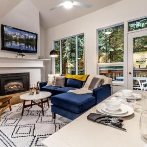 Moonriver Retreat