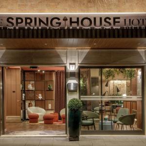 The Spring House Hotel Rome Vatican, Tapestry Collection Hilton