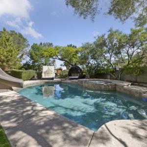 Summerlin Private Buddha Estate Resort - Pool, Spa, Sauna, Game Room, Basket ball, Mini golf, Gym