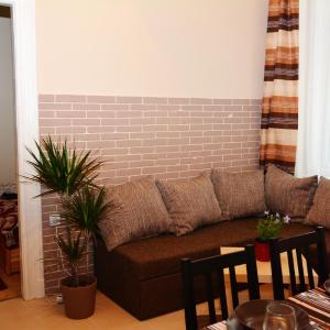 Sunny Apartment