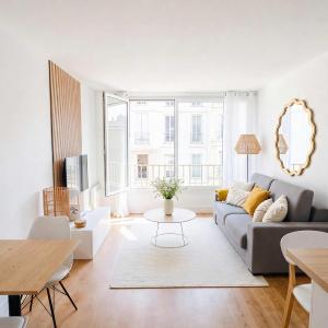 St Honore Champs Elysees by Melvane
