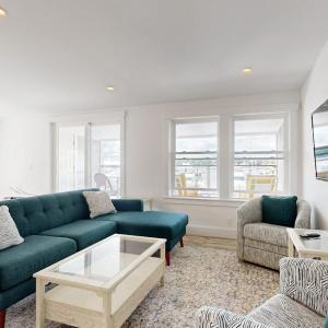 Elegant Oceanfront Condo with Stunning Harbor Views & Spectacular Sunsets