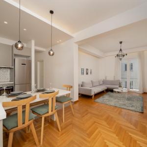 Prime 3BR Pangrati - Steps to Stadium by TwentyTwo