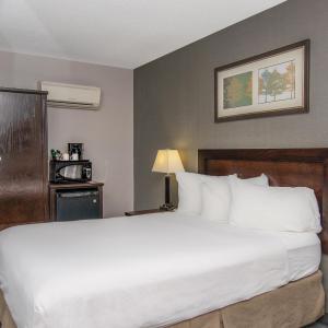 Coast Lethbridge Hotel & Conference Centre