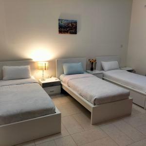 Luxury Private Apartment 6 pax in Tecom next to Metro station