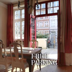 Patio Apartments - Old Town