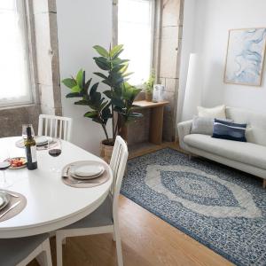 Duplex flat in the heart of historic center w. AC