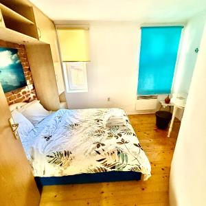 Centermost Artsy Modern Quiet Skopje 1-Bdrm - Sirma's Studio