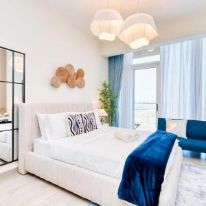 Chic & Cozy Studio Stay - Bloom Towers, JVC Dubai