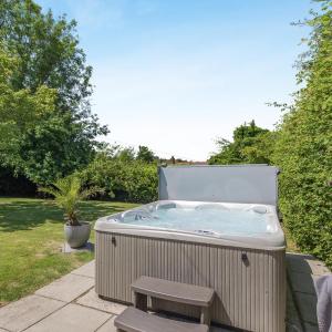 4 Bed in Saundersfoot oc-pw9073