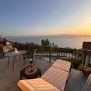 2 minutes from Beach Private House Terrace