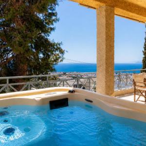 Voula Sea View Home with Jacuzzi Newly Refreshed 2026