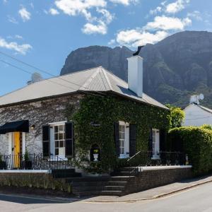 Ty-Bach Cottage Newlands Village
