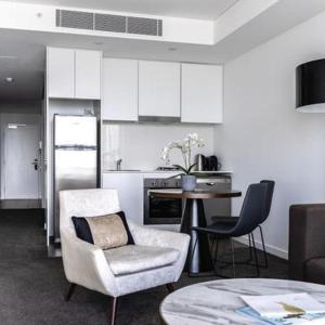 KozyGuru | Chatswood | Top Location Studio
