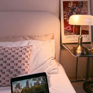 Cozy guesthouse, modern style, 10 minutes from Number 2 Line, Sharosu-gil, welcome food, OTT, Nespresso machine, close to Hongdae, Gangnam, Seongsu, up to 5 people