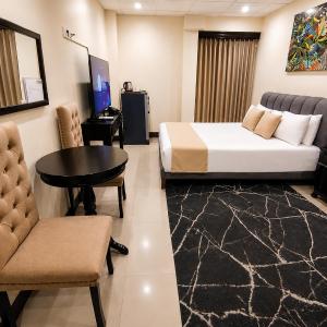 Amax Inn Makati
