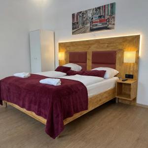Affordable Apartment 6 Minutes from Lugner City Sleeps 3