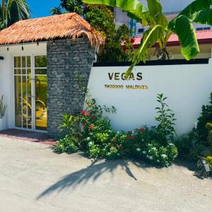 Vegas Thoddoo Maldives