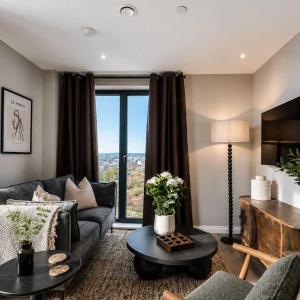Leeds City Centre - Roof Terrace & Free Parking