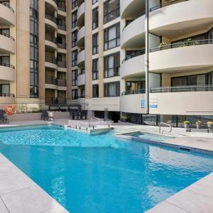 Stylish Braddon Retreat 2Bedroom with Free Parking