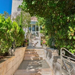 Lavender Boutique Hotel